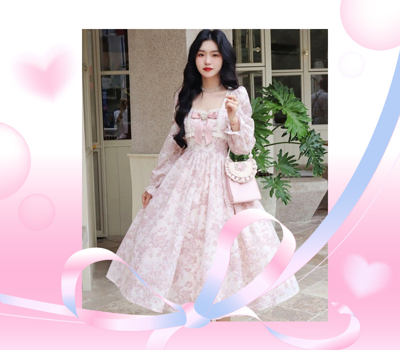 ชุดเดรสสีชมพู