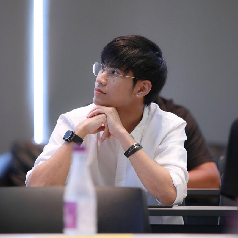 สิงโต ปราชญา เรืองโรจน์