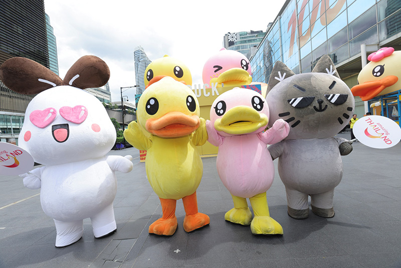 B.Duck Playful 20th เป็ดเหลืองยักษ์กลางกรุง