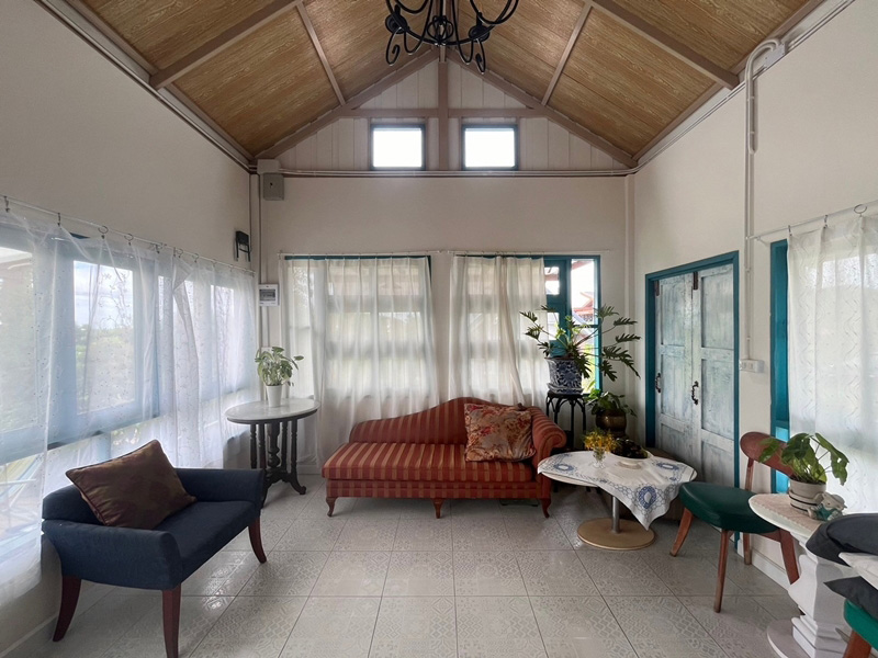แบบบ้านชั้นเดียวในสวน ห้องนั่งเล่น
