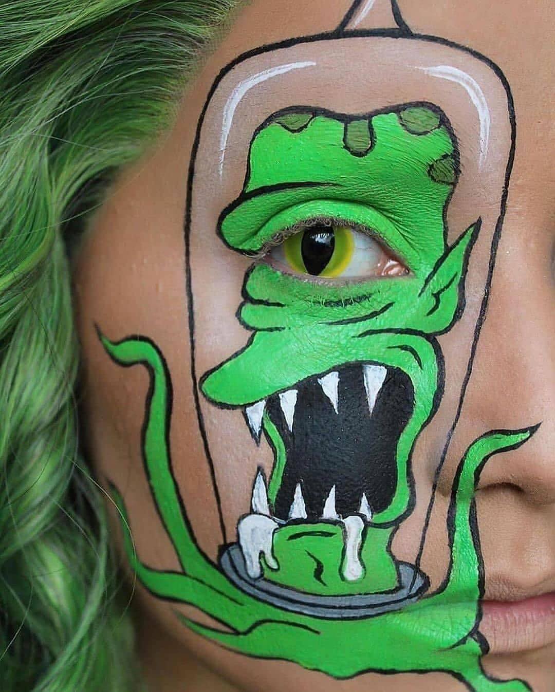 แต่งหน้าแฟนซี