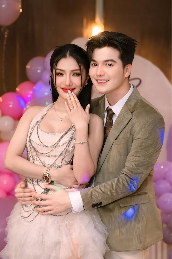 ซัน ไมค์ทองคำ ขอ แพรวพราว แสงทอง แต่งงาน