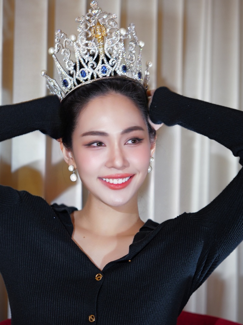 บิ๊นท์ สิรีธร