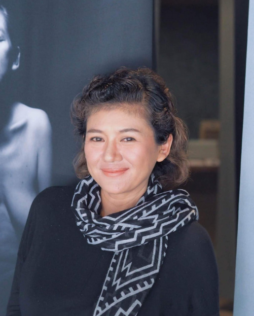 ทราย วรรณพร  ประวัติ