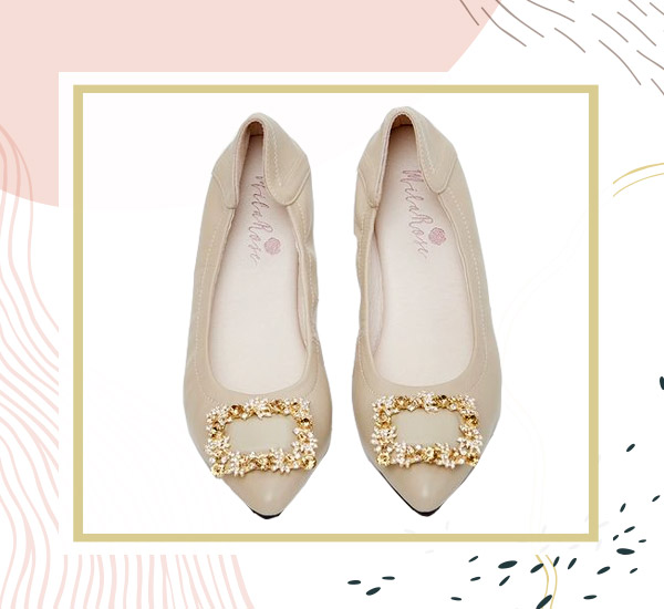 รองเท้าผู้หญิง