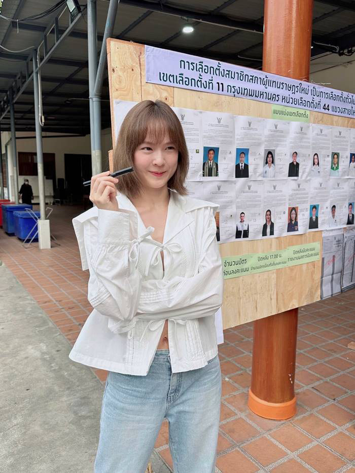 รวมดาราไปเลือกตั้ง