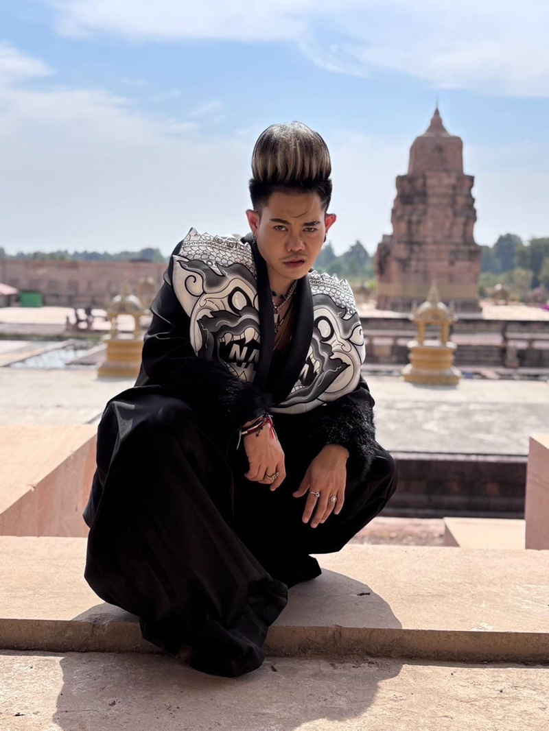 เก่ง ธชย ได้พัสดุปริศนา