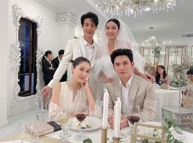 เบนซ์ ปุณยาพร ประวัติ