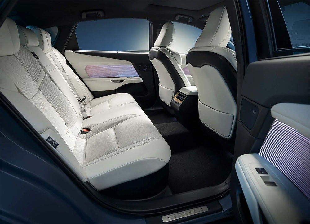Lexus ES 2026