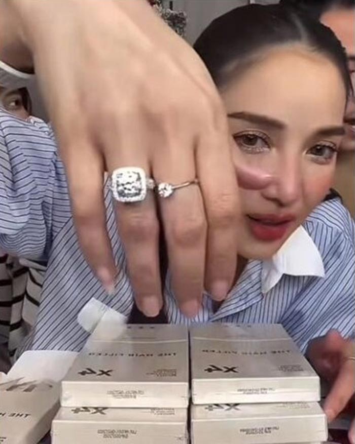 แพท ณปภา พี ชานนท์