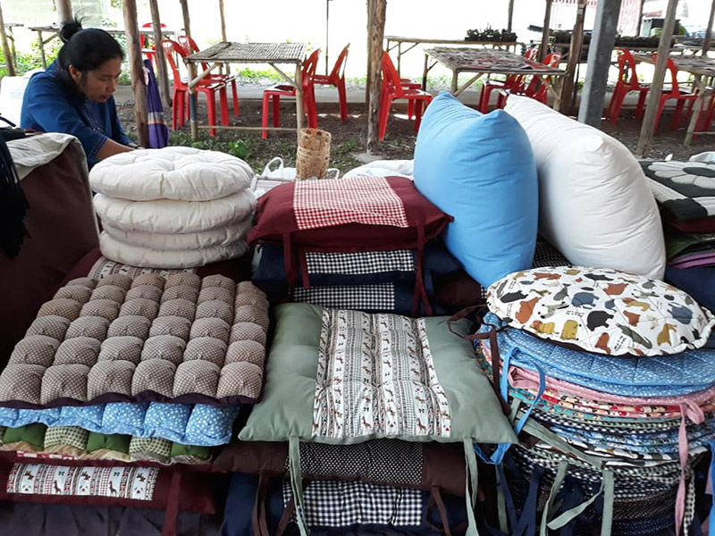 ตลาดต้าน้ำโบราณบ้านต้นตาล