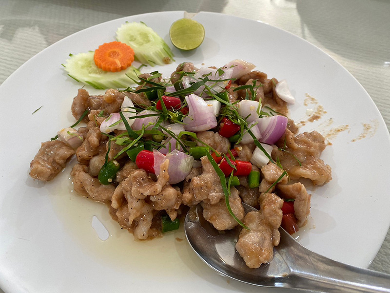 หมูผัดกะปิ