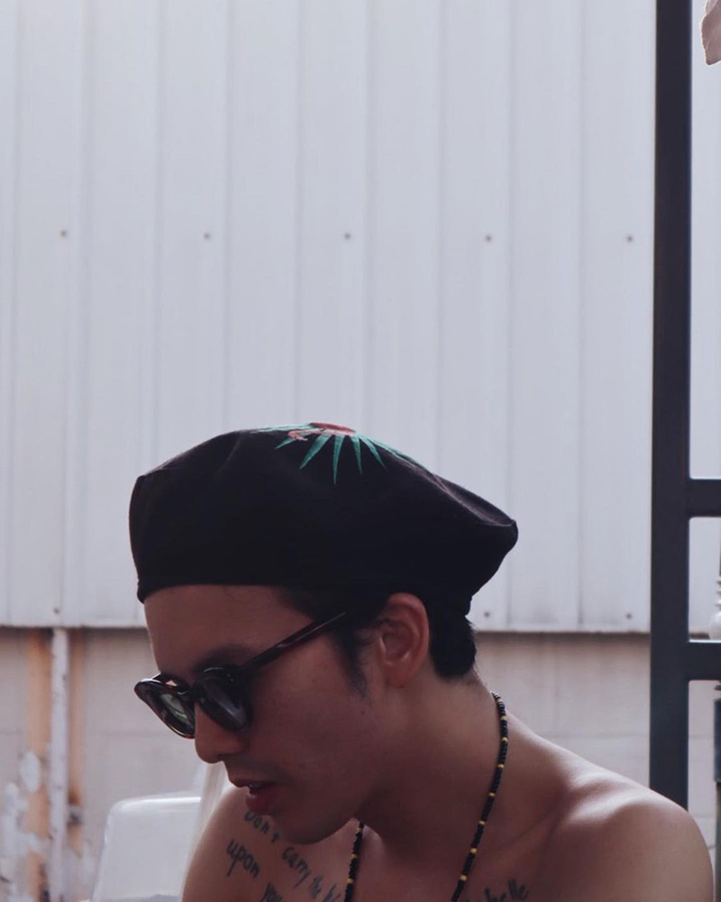 แอมมี่ The Bottom Blues