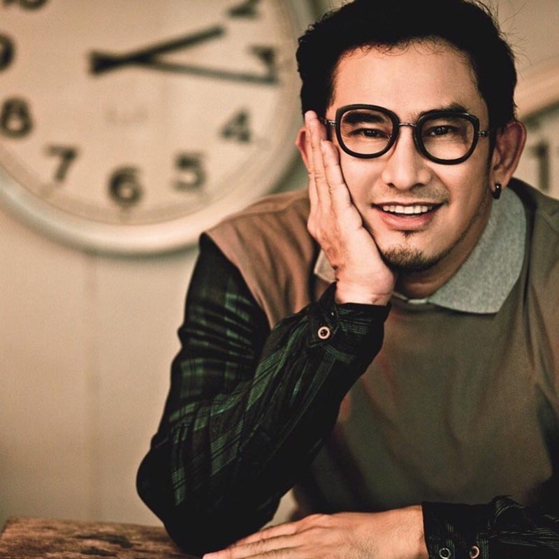 พชร์ อานนท์