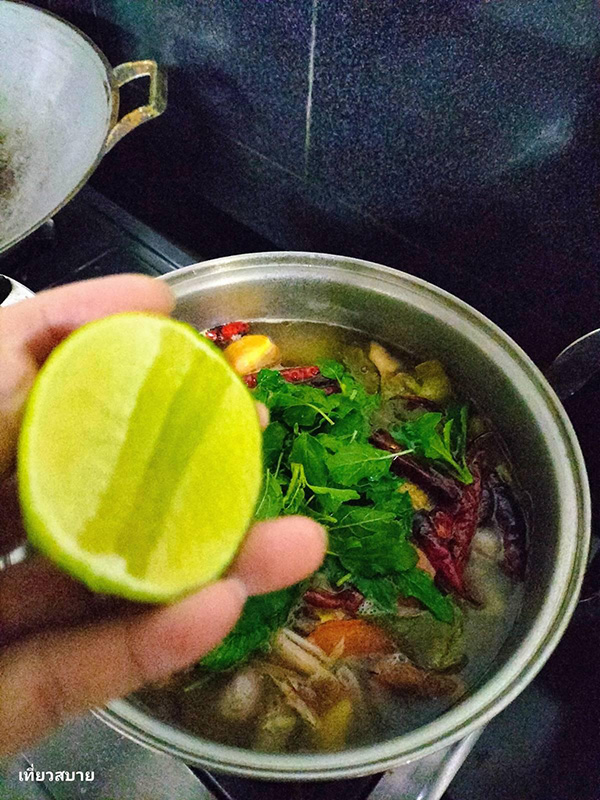 ต้มยำไก่ย่างใบกะเพรา เมนูต้มยำ เมนูไก่ย่าง สูตรอาหาร