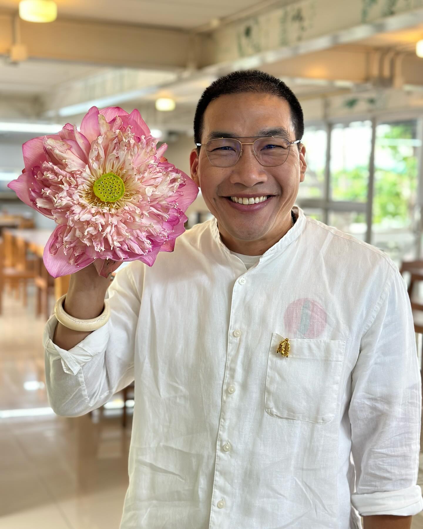 บ๊วย เชษฐวุฒิ