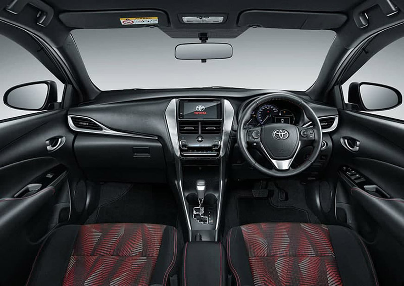 Toyota Yaris GR Sport 2021