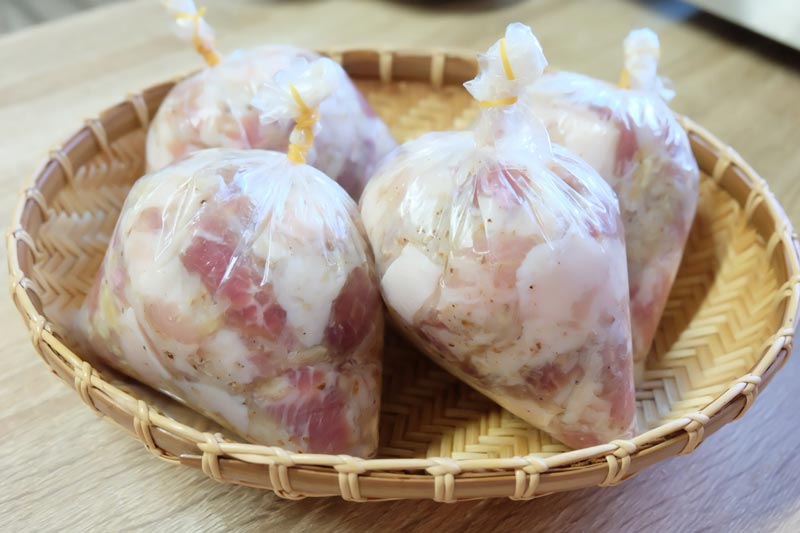 แหนมหมูสามชั้นทอด