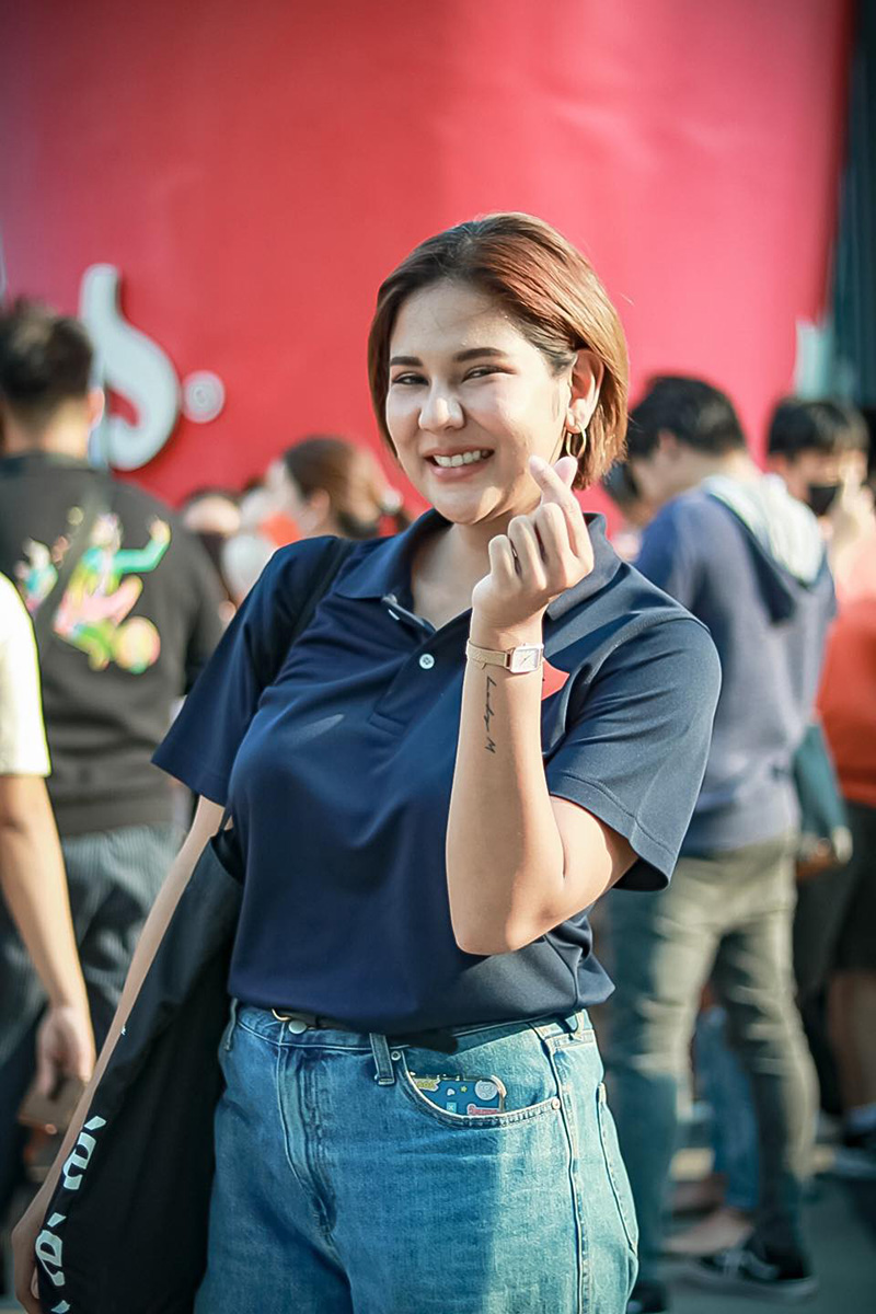 หมิว สิริลภัส