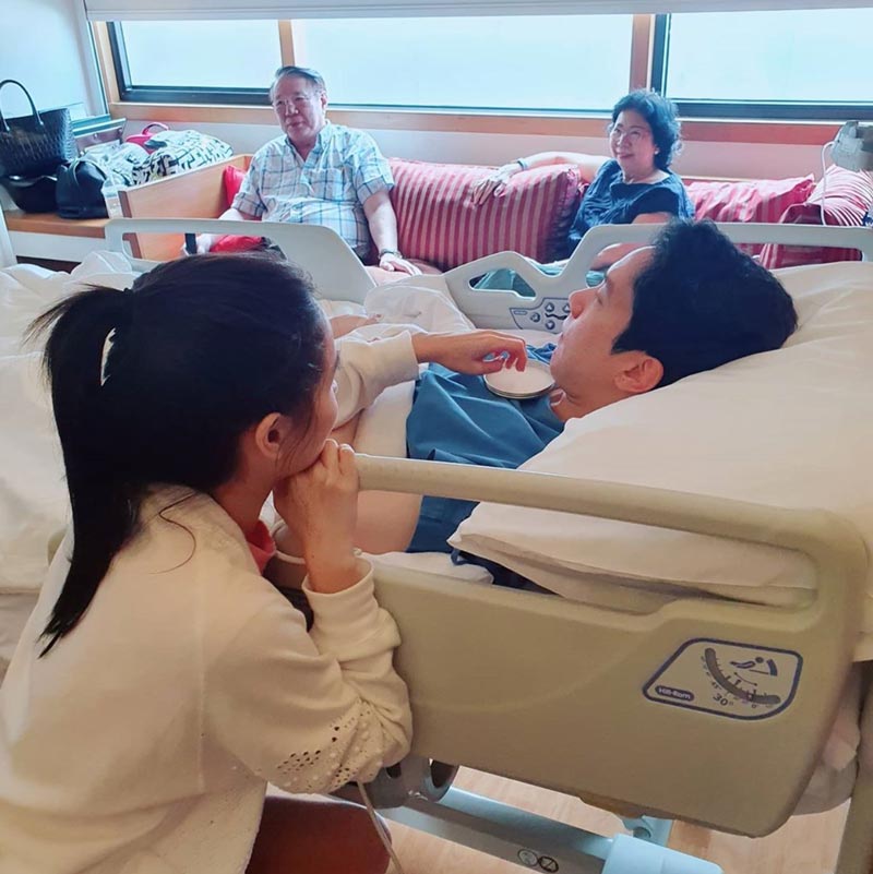 ออม แอมป์