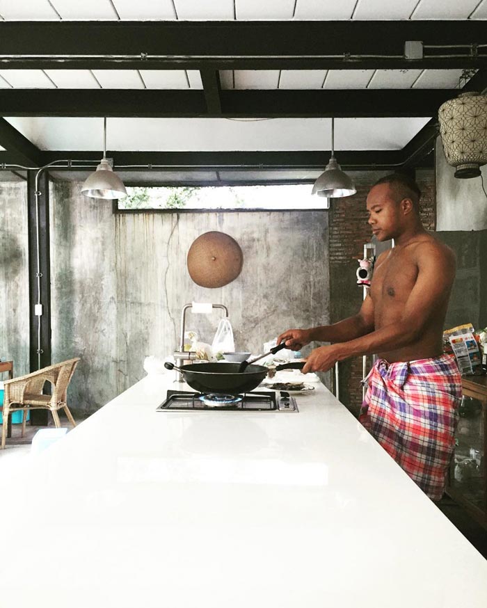 บ้านรัศมีแข