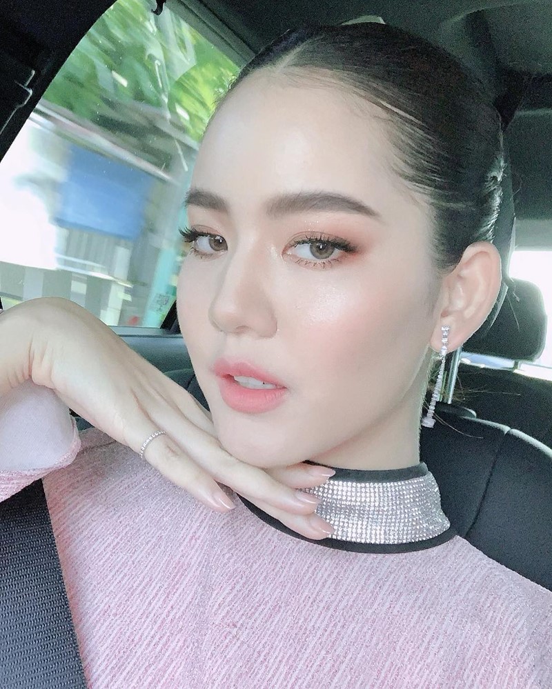 โบว์ เมลดา