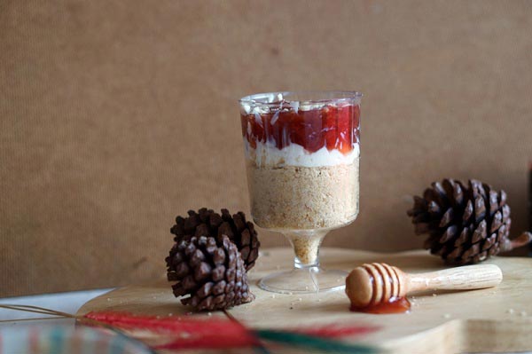 สตรอว์เบอร์รีชีสพายมหามงคล