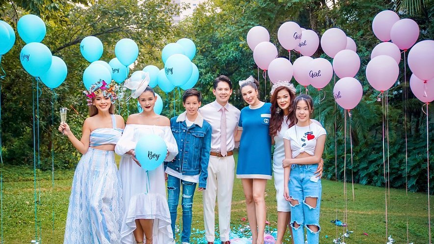 ศรีริต้า เจนเซ่น กรณ์ ณรงค์เดช 