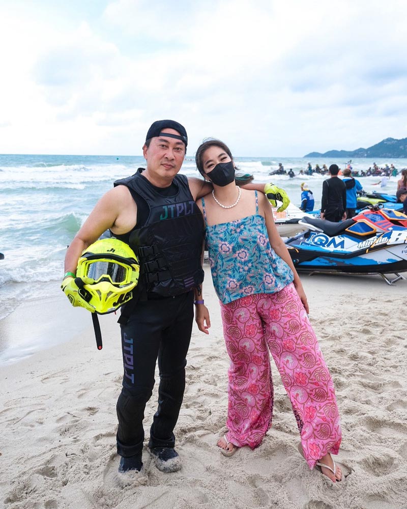 เปิ้ล นาคร