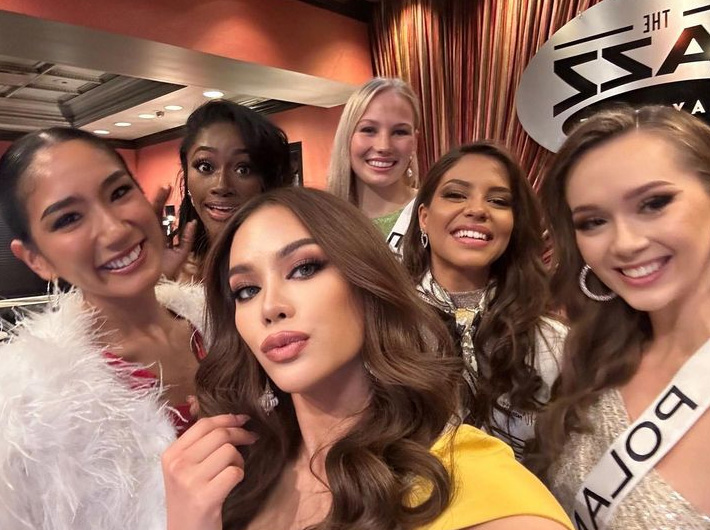 แอนนา เสืองามเอี่ยม