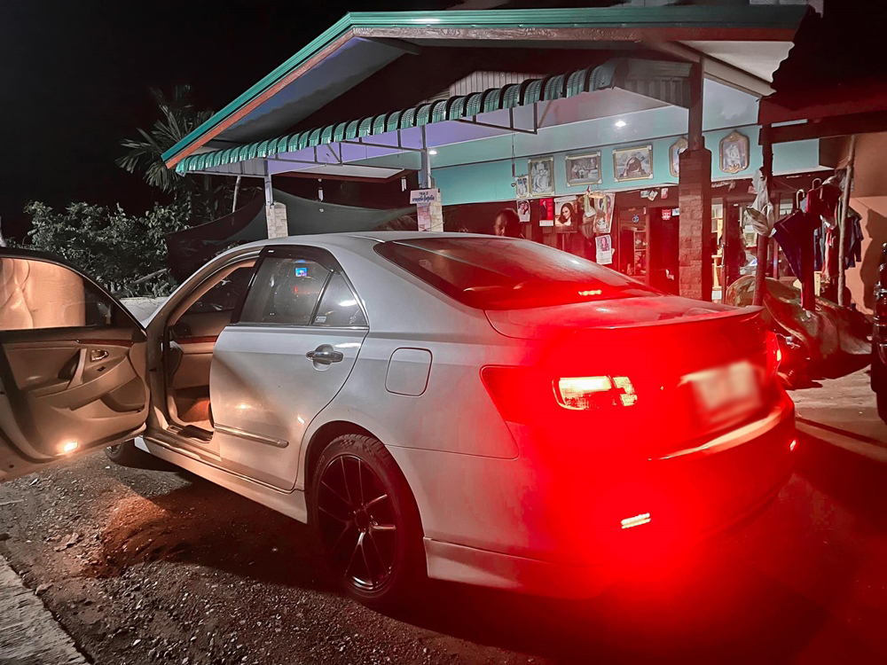 เอ๋ มิรา