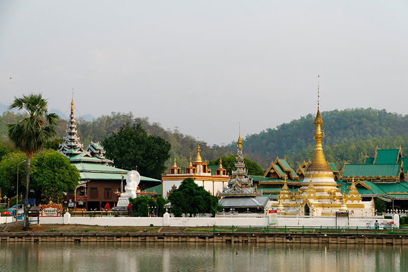 ที่เที่ยวตรุษจีน 2569 วัดจองคำ วัดจองกลาง