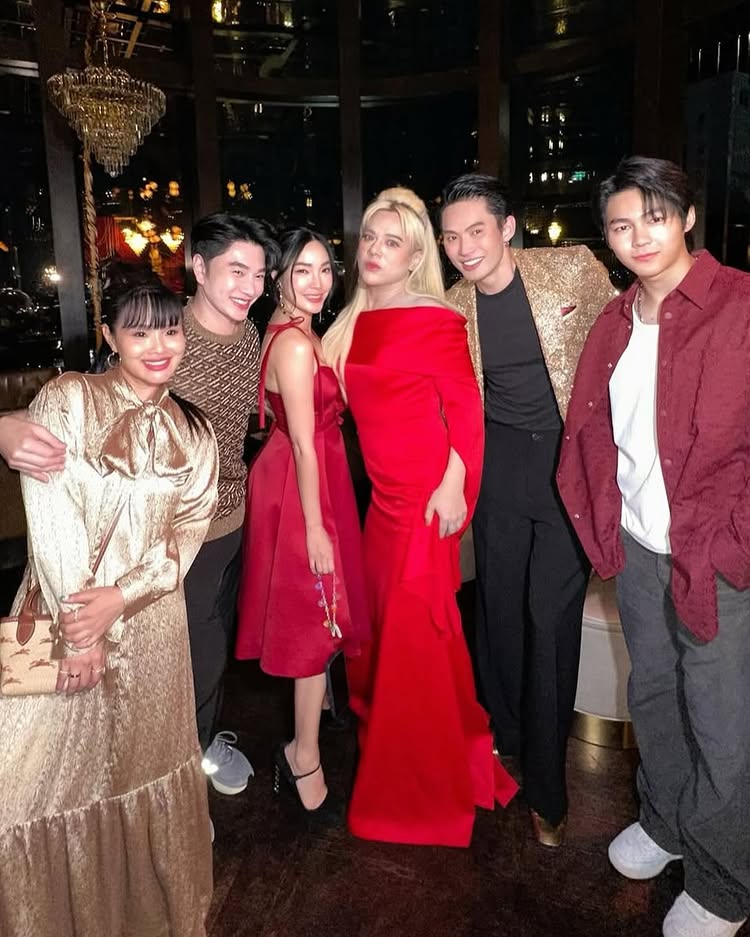 เมย์ พิชญ์นาฏ แหวน ปวริศา รวมแก๊งเพื่อนเลิฟ ฉลองวันเกิด