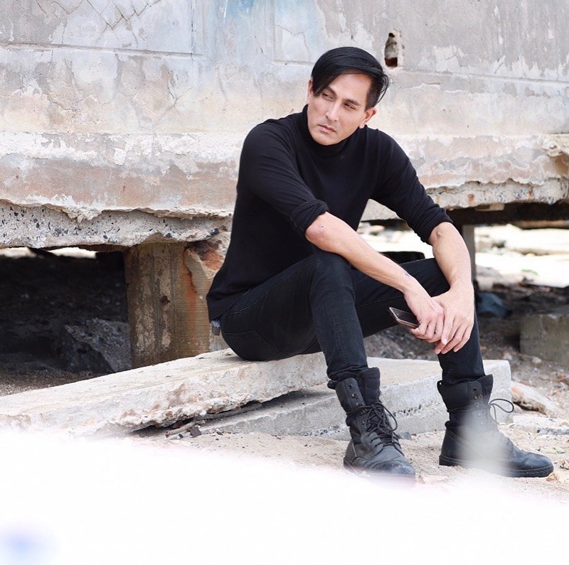 พีท ทองเจือ