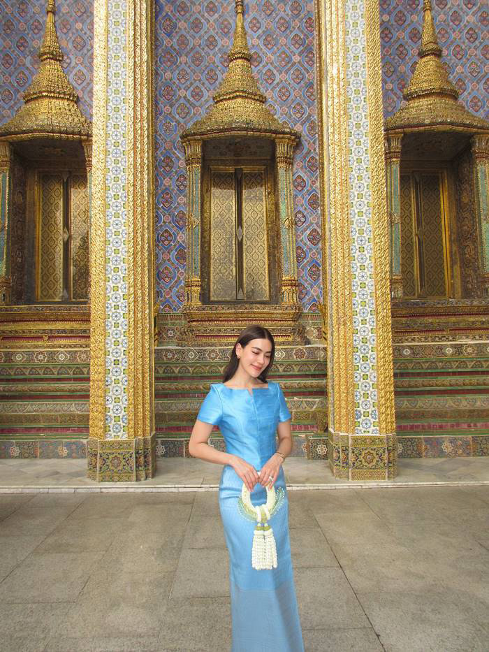  คิมเบอร์ลี่ สวยสง่าในชุดไทยเรียบหรูดูแพง