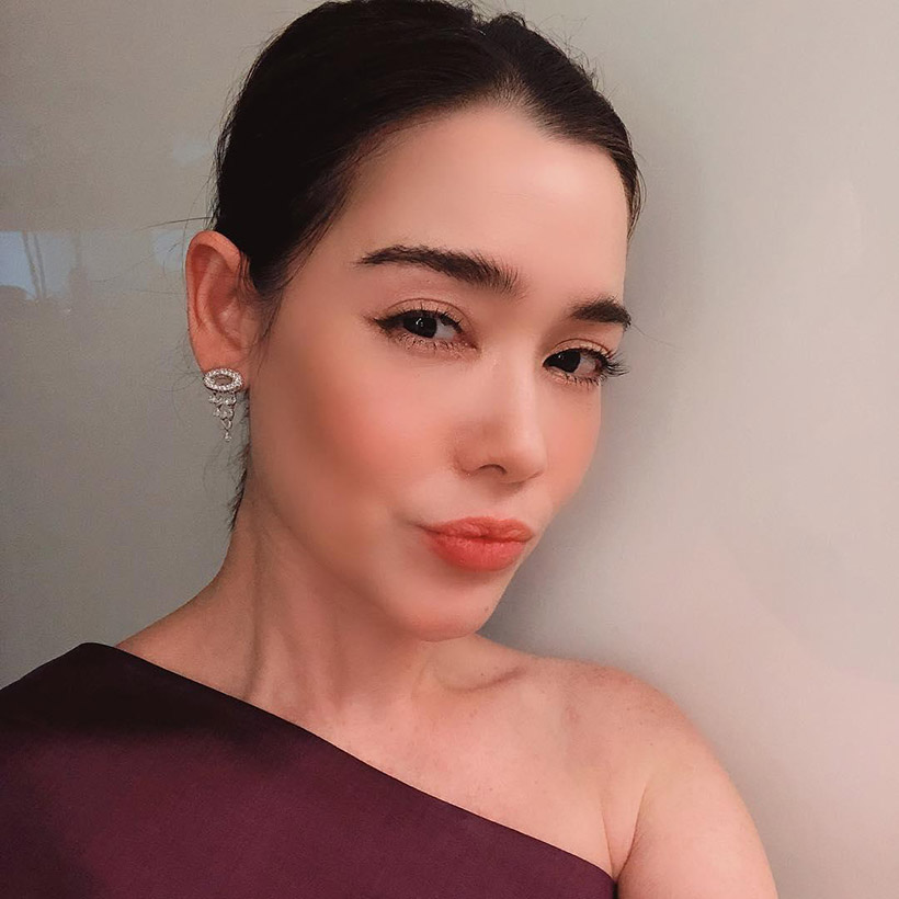 บัวชมพู ฟอร์ด