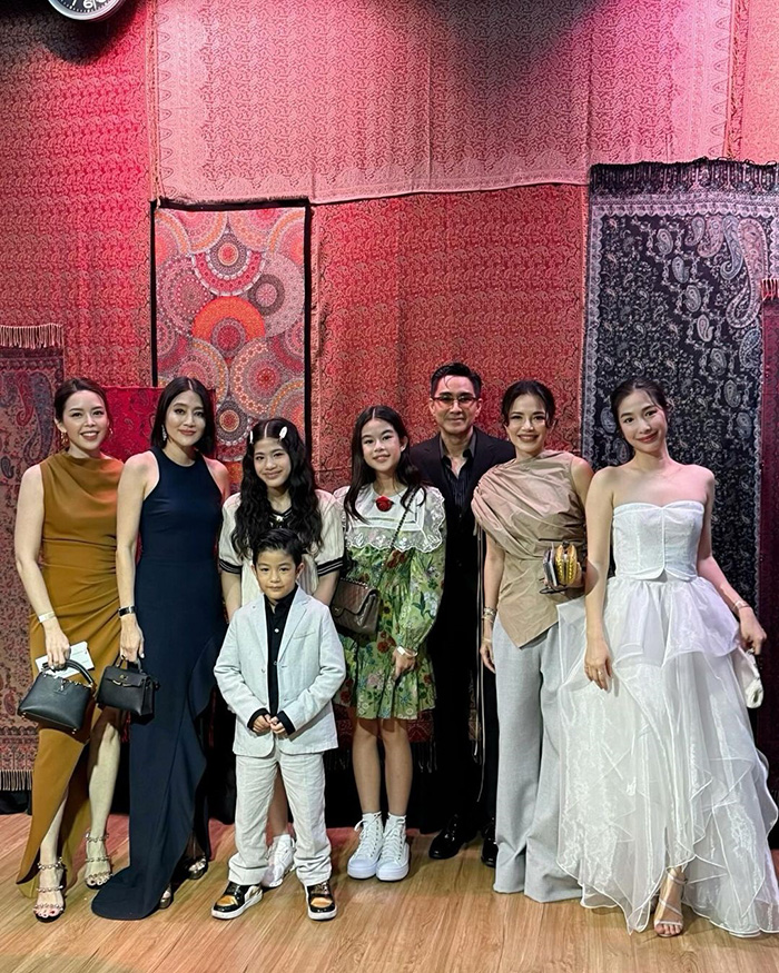 น้องโสน น้องนาวา