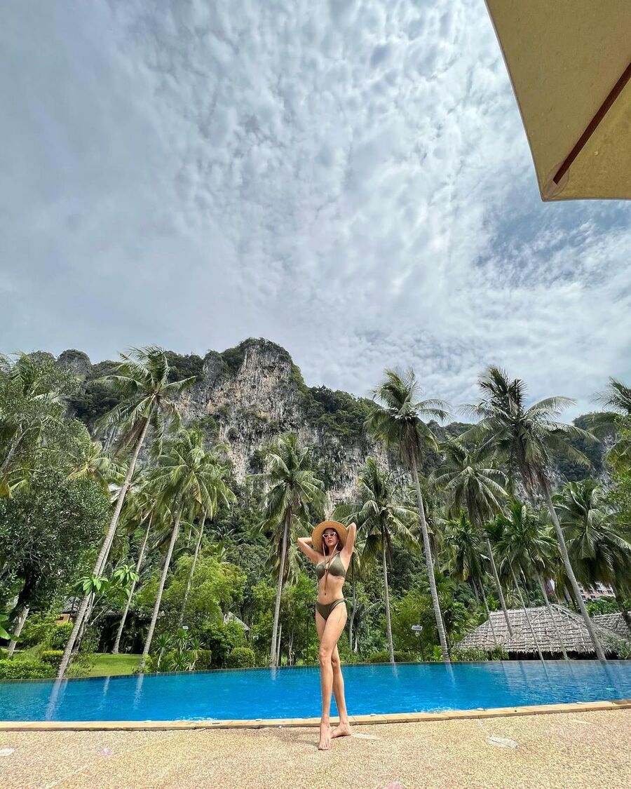 หมิว สิริลภัส