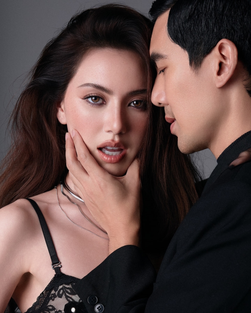 ใหม่ ดาวิกา เต๋อ ฉันทวิชช์