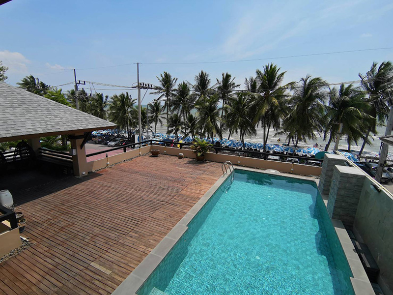 La Playa Boutique Resort ที่พักบางแสน