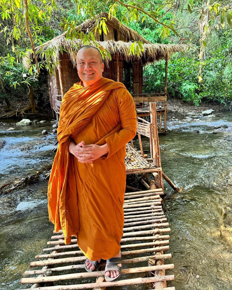 สมปอง นครไธสง