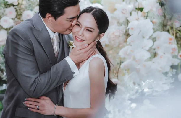 เคลลี่ ธนะพัฒน์ แฟนดารา