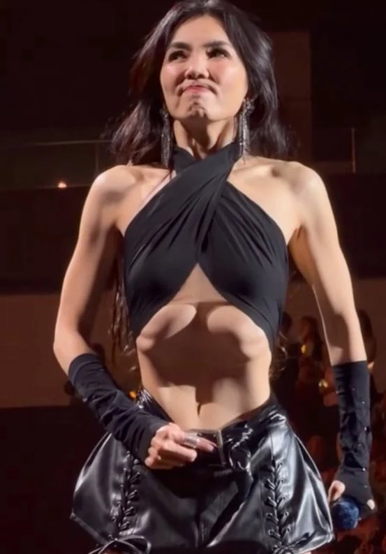 นักร้องไต้หวัน