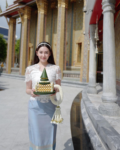 เบลล่า ราณี ชุดไปวัดดารา