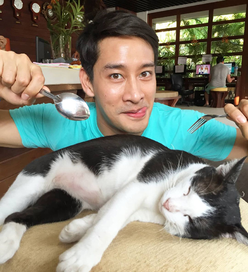 ป้อง ณวัฒน์