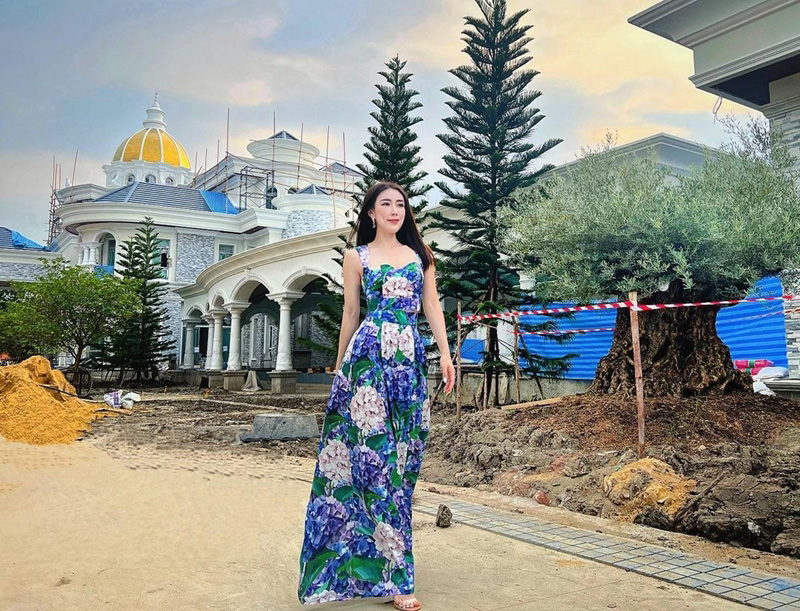 บ้าน เอิร์น จิรวรรณ
