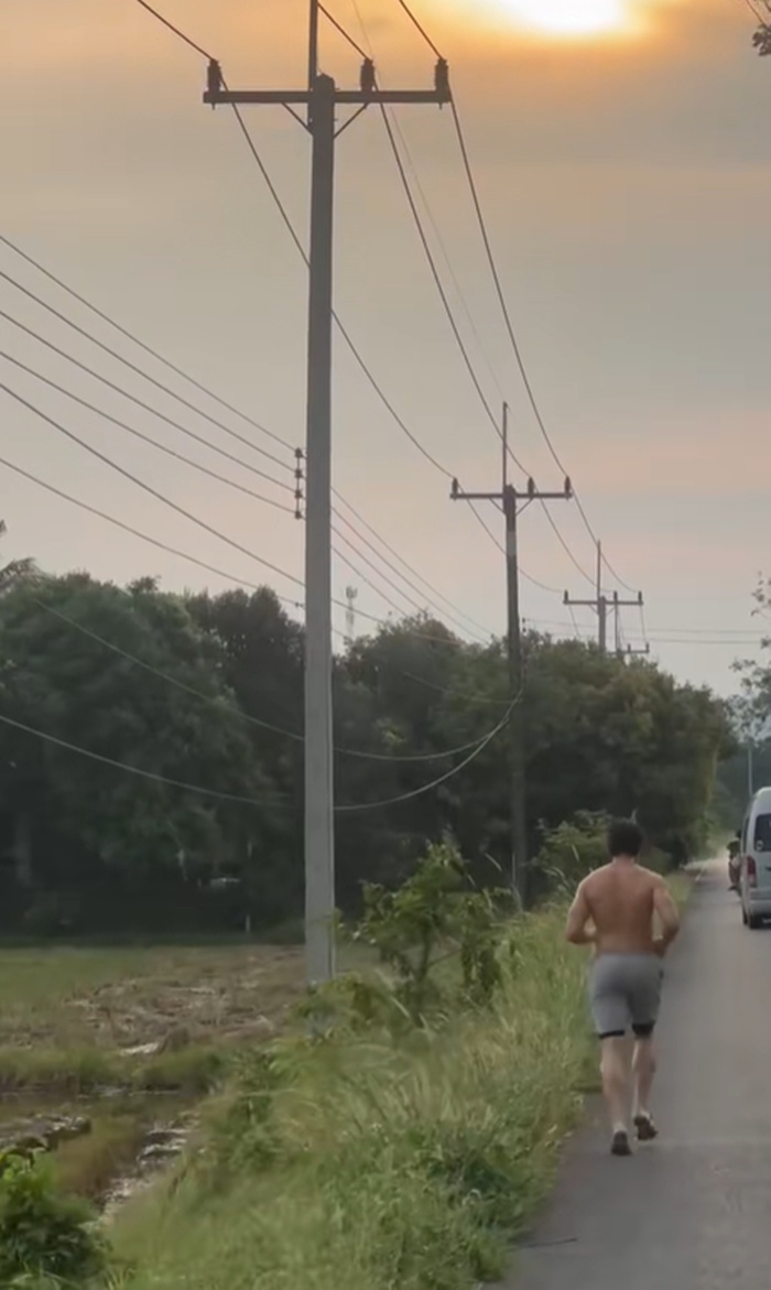 วิ่งออกกำลังกาย