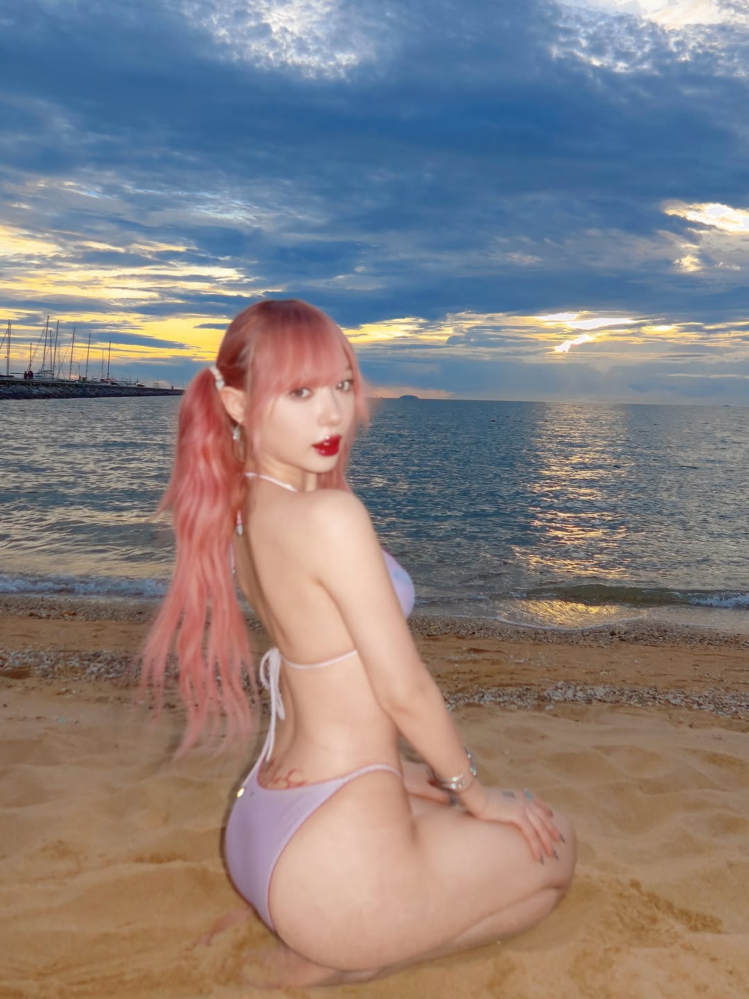 พลอยชมพู