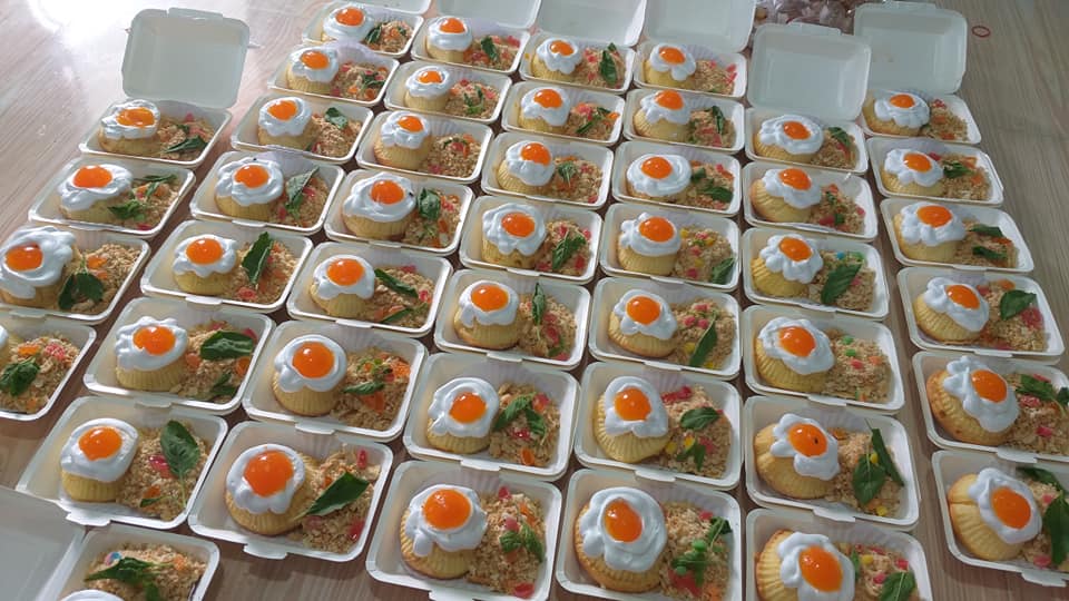เค้กกะเพราไข่ดาว