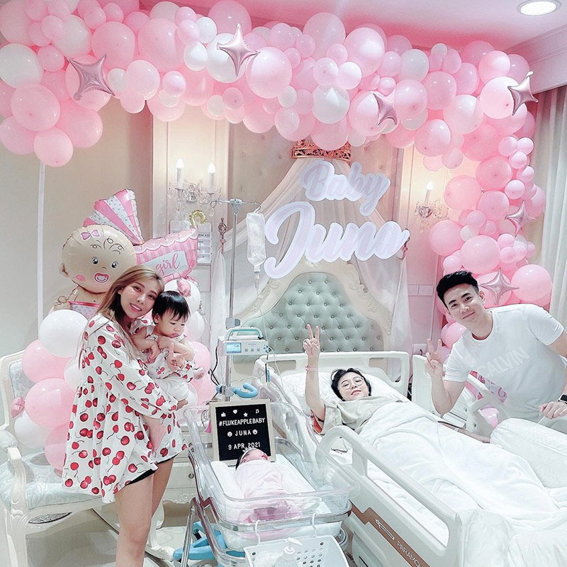 แอปเปิ้ล สีสะเหงียน คลอดลูก